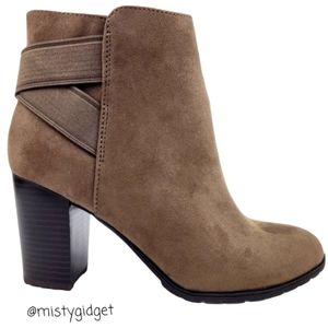 .A NEW DAY Candyce Booties Water Repellent 11